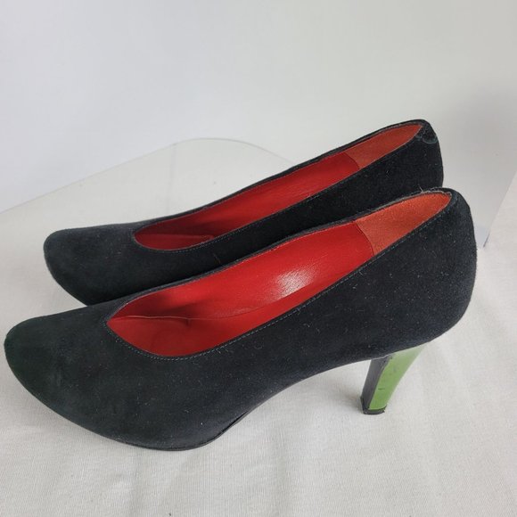 Hester Van Eeghen Black Suede Pumps with Green Heels Women's EU 38 US Size 7.5 - Picture 2 of 7